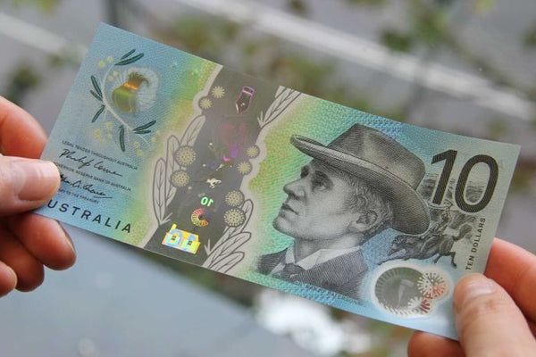 New low-vision friendly $10 note
